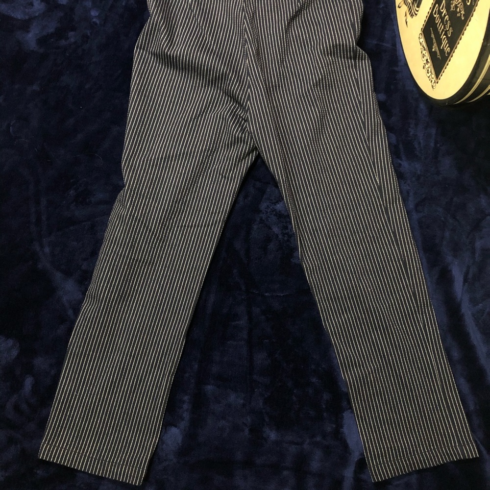 Pants - Picture 2 of 4